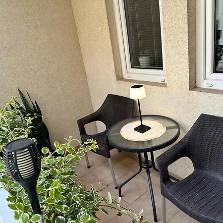 Pahira Lux Apartment