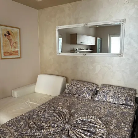 Lägenhet Pahira Lux Paraćin